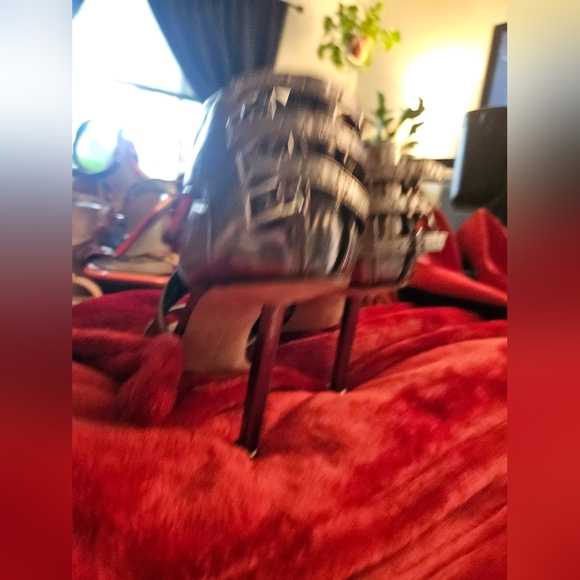 Shoes - Picture 3 of 9